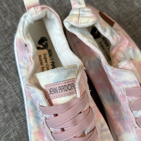 Jenn Ardon Canvas Deep Pink Tie Dye Shoes Size 9 - Picture 2 of 6